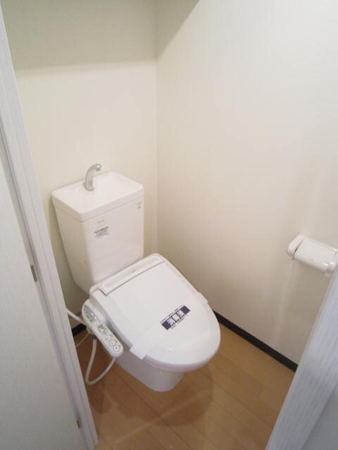 物件内観写真11　(トイレ)