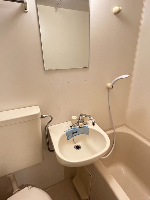 物件内観写真16　(洗面)