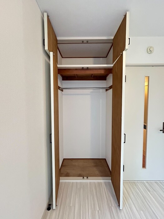 物件内観写真18　(収納)
