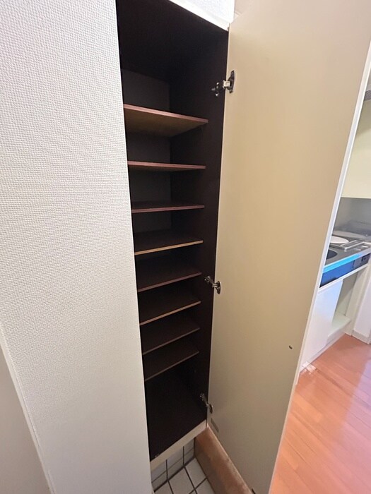 物件内観写真20　(靴箱)