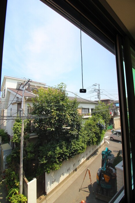 物件内観写真20　(室内からの展望)