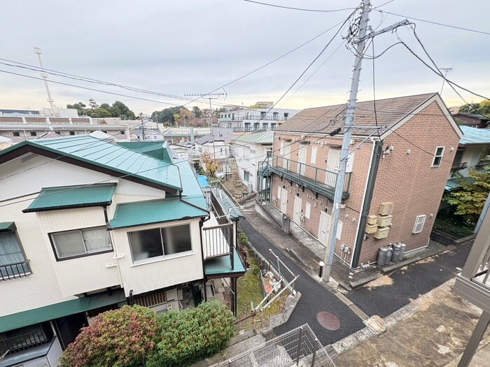 物件内観写真17　(室内からの展望)