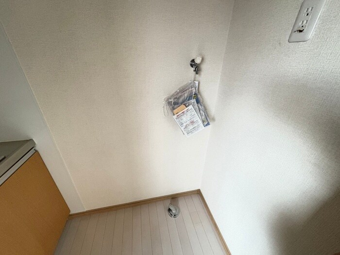 物件内観写真20　(洗濯機置場)