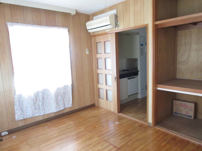 物件内観写真7　(居室)