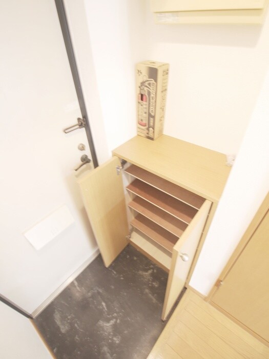 物件内観写真19　(靴箱)