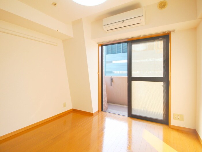 物件内観写真21　(居室)