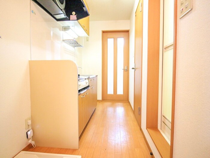 物件内観写真14　(廊下)