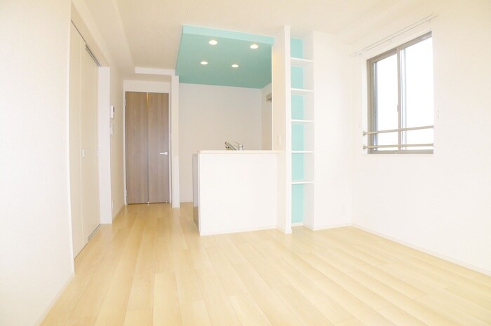 物件内観写真8　(居室)