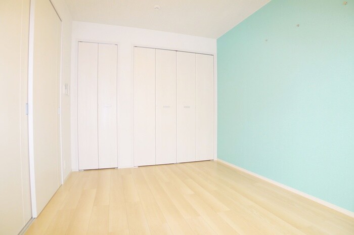 物件内観写真18　(居室)