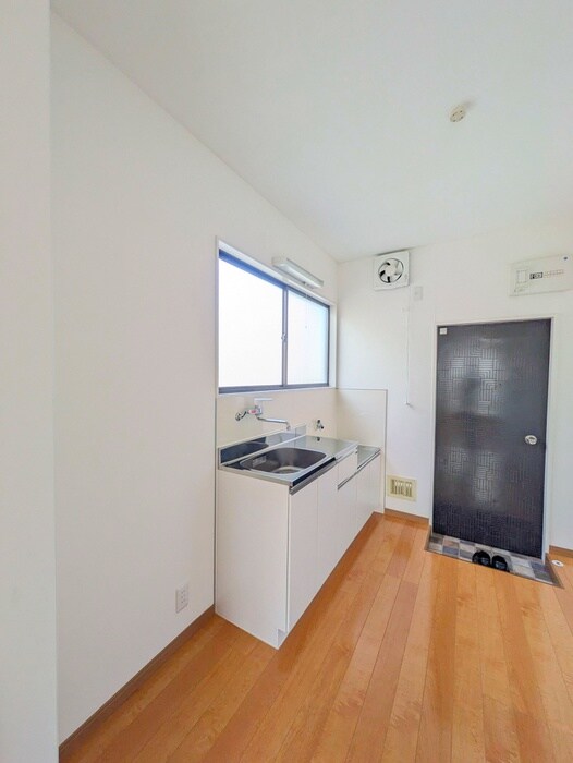 物件内観写真10　(廊下)