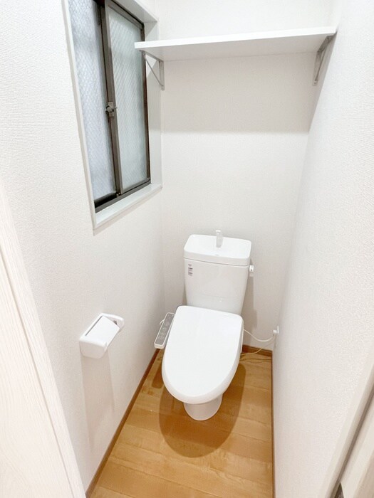 物件内観写真12　(トイレ)