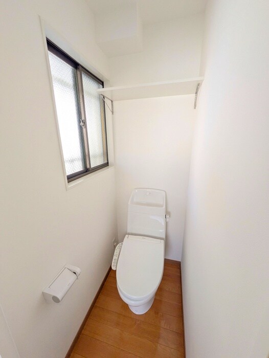 物件内観写真13　(トイレ)