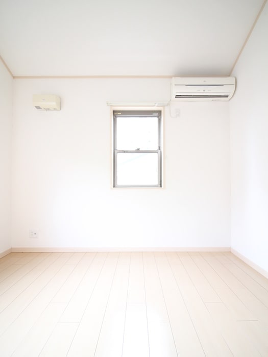 物件内観写真11　(室内からの展望)