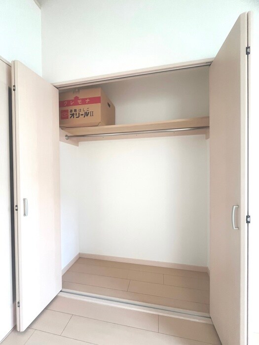 物件内観写真13　(収納)