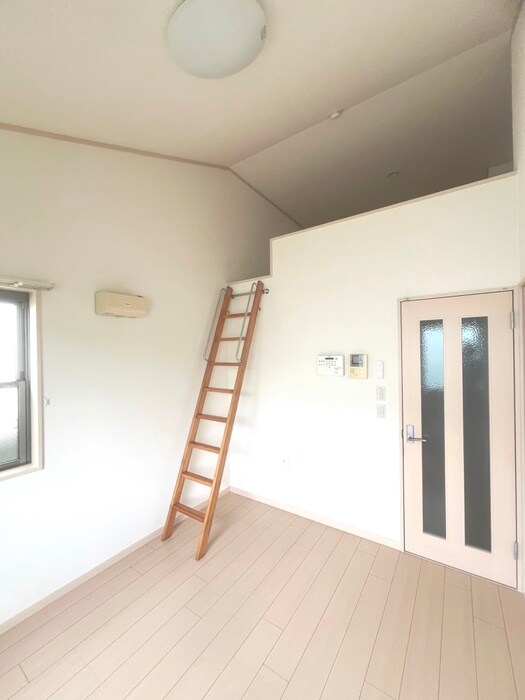 物件内観写真17　(居室)