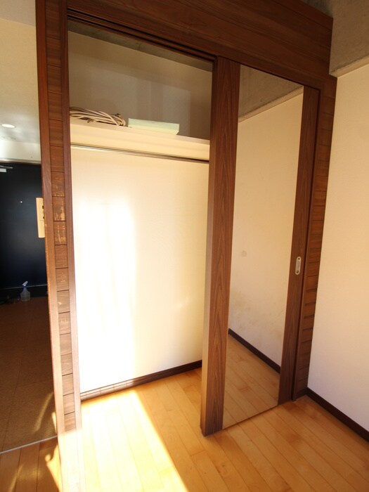 物件内観写真8　(収納)