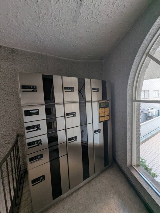 物件外観写真4　(建物設備)