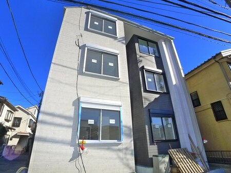 rescape kanamachi(ﾘｽｹｰﾌﾟ金町)外観写真