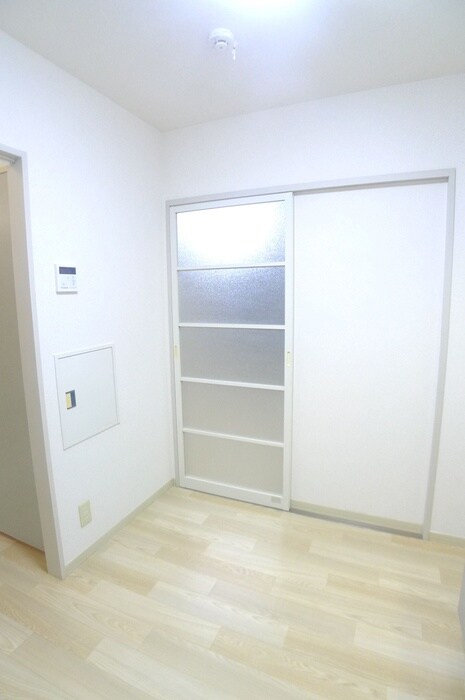 物件内観写真20　(廊下)