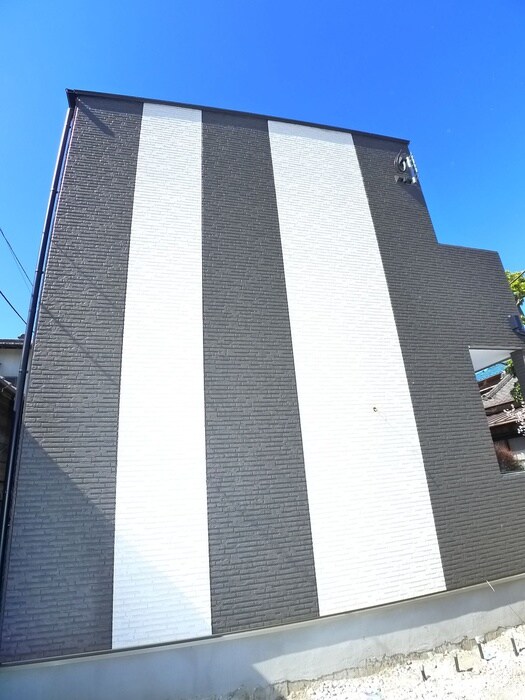 ジークレスト千葉浜野の外観写真