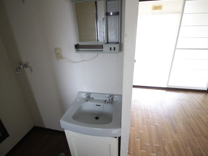 物件内観写真10　(洗面)