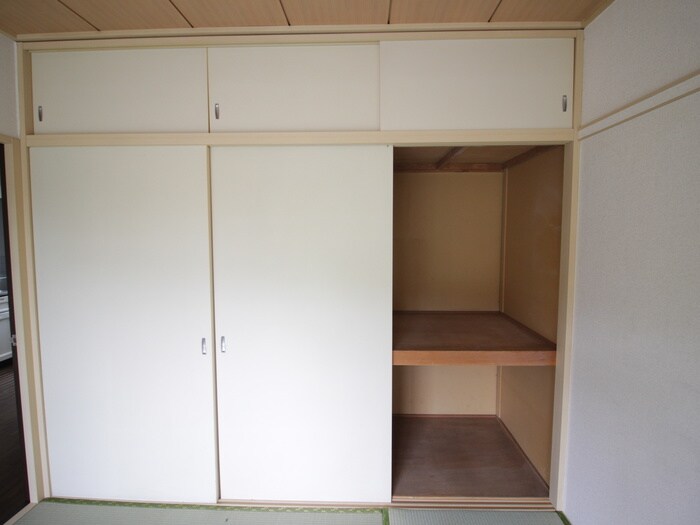 物件内観写真13　(収納)