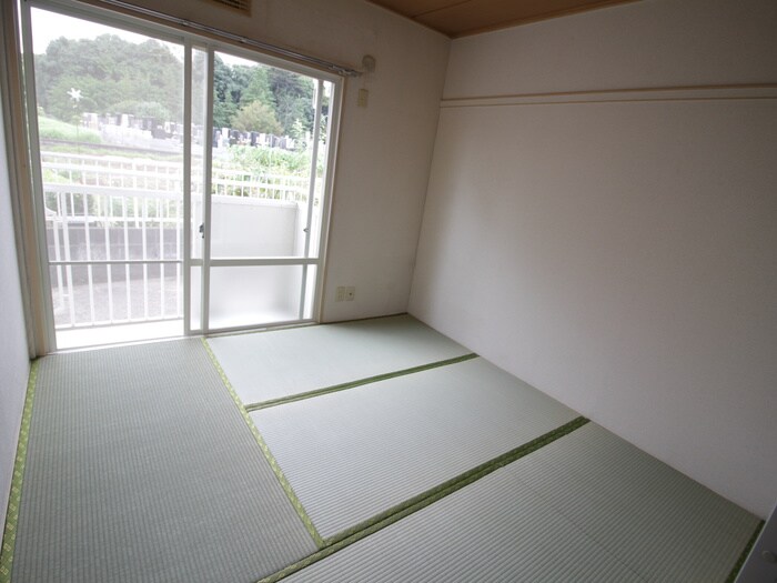 物件内観写真18　(居室)