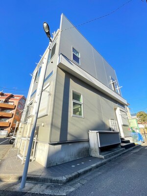 ピタゴラス大山外観写真