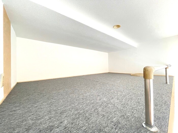 物件内観写真9　(ロフト)