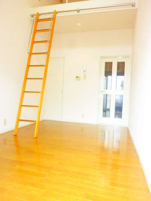 物件内観写真6　(居室)