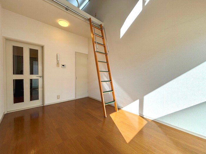 物件内観写真8　(居室)