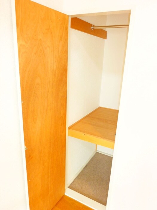 物件内観写真10　(収納)