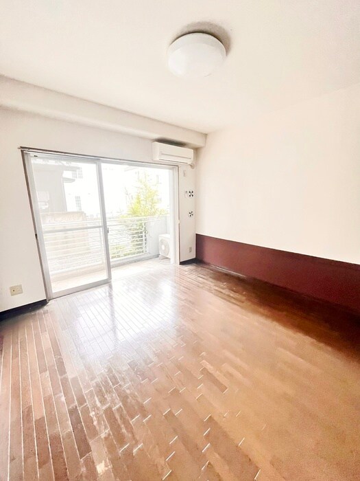 物件内観写真22　(居室)