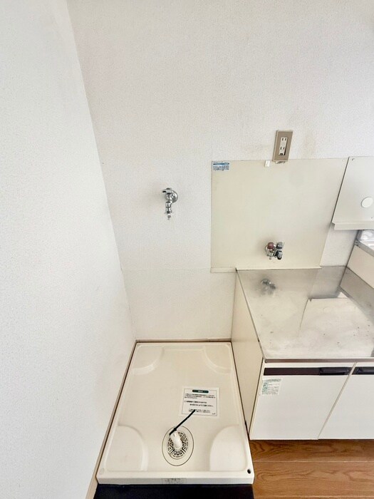 物件内観写真11　(洗面)