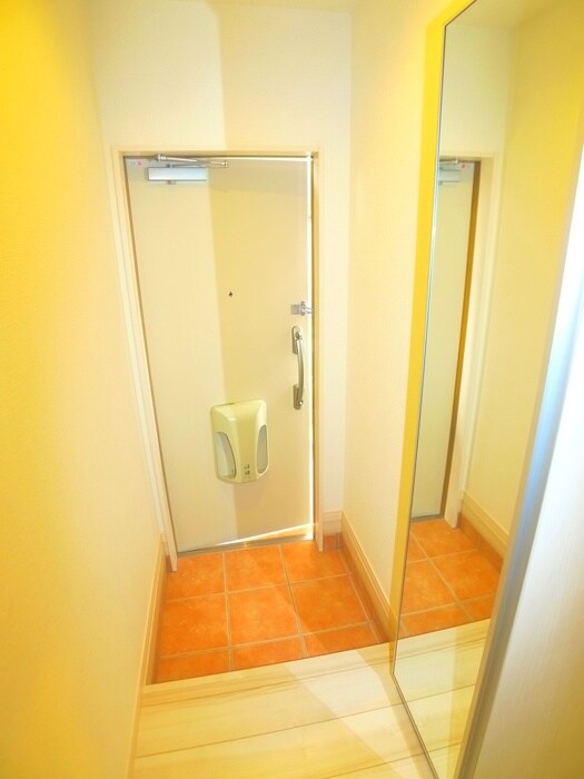物件内観写真20　(玄関)
