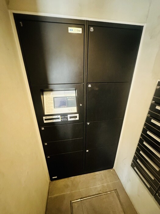 物件外観写真6　(建物設備)