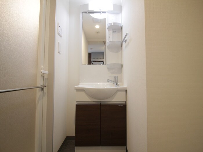 物件内観写真12　(洗面)