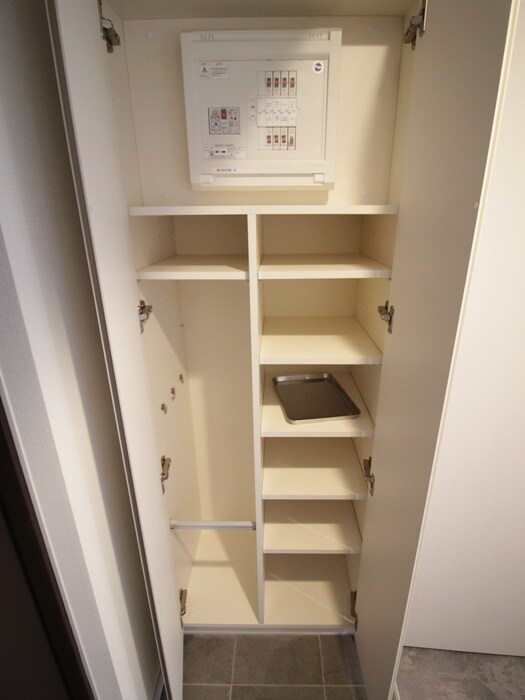 物件内観写真14　(靴箱)