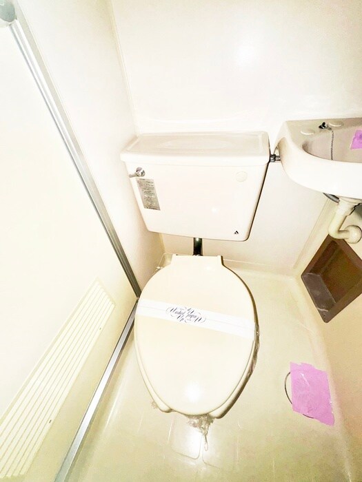 物件内観写真12　(トイレ)