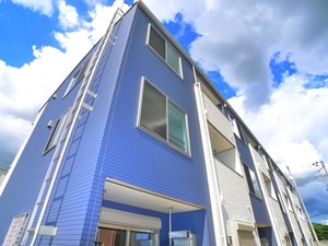 サニーコートE棟外観写真