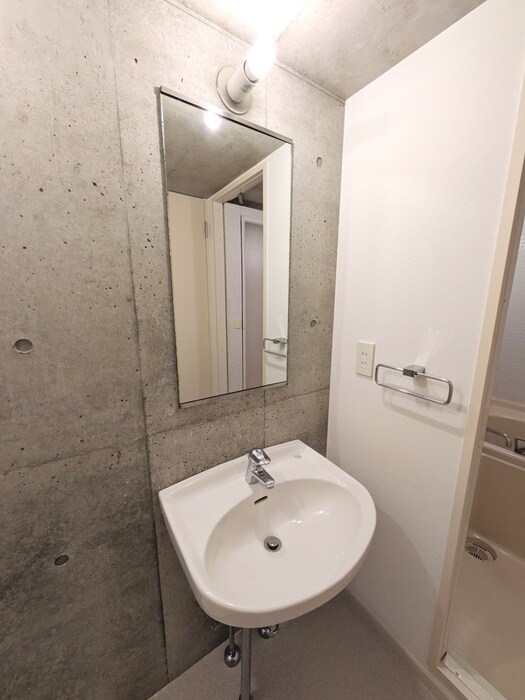 物件内観写真11　(洗面)