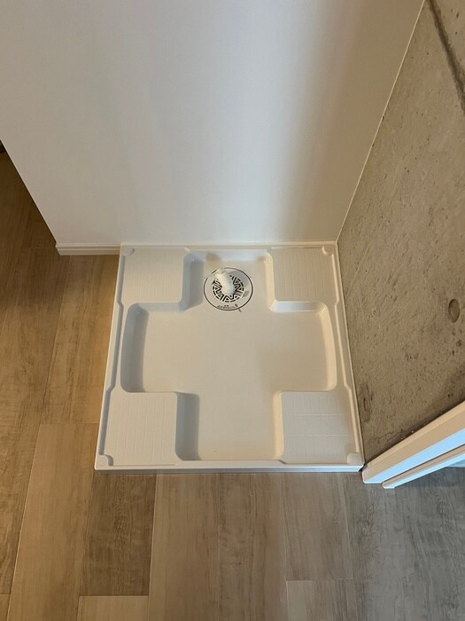 物件内観写真15　(洗濯機置場)