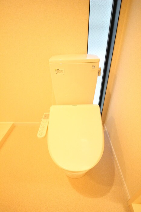 物件内観写真15　(トイレ)