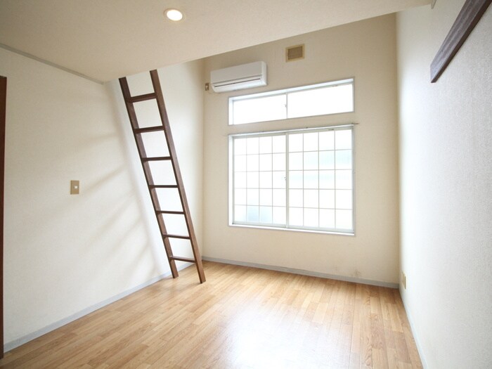 物件内観写真7　(居室)