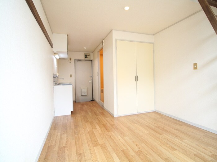 物件内観写真13　(居室)