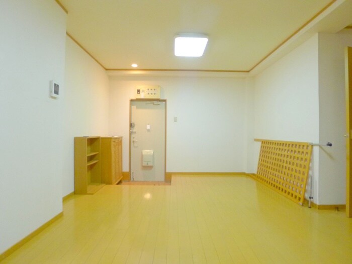 物件内観写真6　(居室)