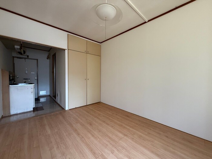 物件内観写真21　(居室)