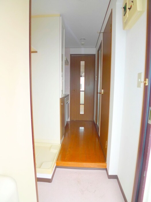 物件内観写真7　(廊下)