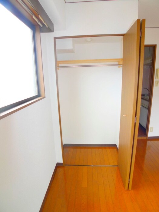 物件内観写真11　(居室)