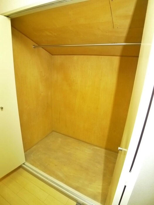 物件内観写真8　(収納)